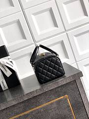 Colestore Chanel Mini Coco Handle with Top Handle Black Quilted Lambskin & Gold-Tone Metal 16.5×15.5×11.5 cm - 6