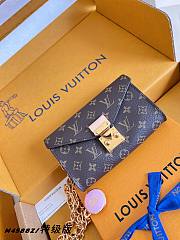 Colestore Louis Vuitton Pouch Metis Belt M4588Z 13.5 x 8 cm - 5