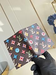 Colestore Louis Vuitton Passport Cover Chocolate M28281 10 x 14 x 2.5 cm - 5