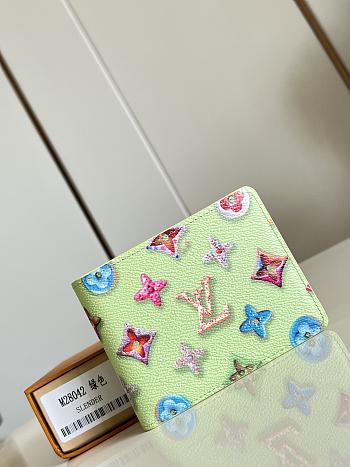 Colestore Louis Vuitton Slender Wallet Pistachio 11 x 8.5 x 2 cm