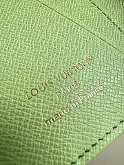 Colestore Louis Vuitton Pocket Organizer Pistachio M28044 7.5 x 11.1 x 1 cm - 6