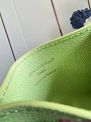 Colestore  Louis Vuitton Double Card Holder Pistachio M28046 11 x 7 x 1.5 cm - 6