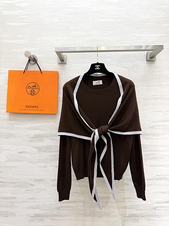 Colestore Hermes Cashmere Knit Sweater with Attached Shawl – Brown / Ecru