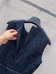 Colestore Louis Vuitton monogram denim sleeveless dress with gold buttons - 6