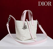 Colestore  Dior Small Dior Toujours Vertical Tote Bag Rose Soupir and Latte Macrocannage Calfskin 18.5 x 18.5 x 12 cm - 2