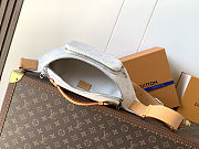 Colestore Louis Vuitton Rush Bumbag White 30 x 15 x 8cm - 6