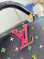 Colestore Louis Vuitton LV x TM Capucines East-West Mini Black 22 x 12 x 8 cm - 4