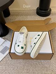 Colestore Dior Saltwind Sneaker White Cotton Embroidered with Green Dior Clover Motif - 4