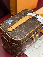 Colestore Louis Vuitton Nice Mini Pink M26647 13.5 x 12 x 20cm - 4