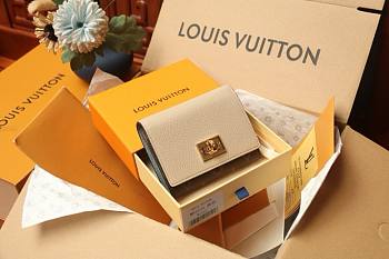 Colestore Louis Vuitton Victorine On My Side Wallet Greige 12 x 9.5 x 2.5 cm