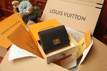 Colestore Louis Vuitton Victorine On My Side Wallet Black 12 x 9.5 x 2.5 cm