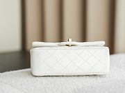 Colestore Chanel Classic Mini Top Handle Bag in Lambskin & Gold-Tone Metal, White 20x13x9cm - 4