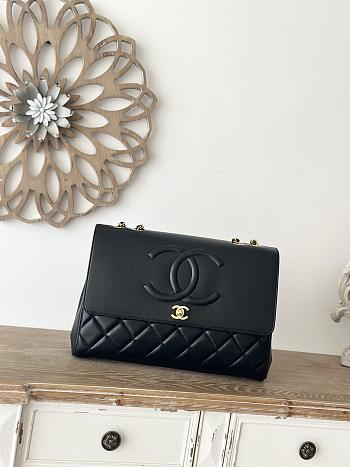 Colestore Chanel Oversized CC Flap Bag In Lambskin Black 33x11x23cm