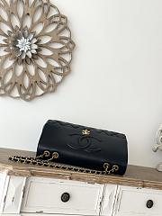 Colestore Chanel Oversized CC Flap Bag In Lambskin Black 33x11x23cm - 3