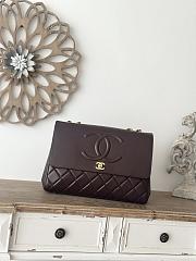 	 Colestore Chanel Oversized CC Flap Bag In Lambskin Brown 33x11x23cm - 1