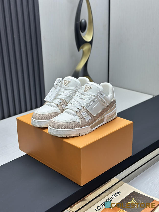Colestore Louis Vuitton LV Trainer sneaker in Monogram grained calf leather Beige - 1
