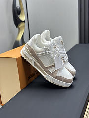 Colestore Louis Vuitton LV Trainer sneaker in Monogram grained calf leather Beige - 6