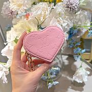 Colestore Louis Vuitton Heart Coin Wallet Snowy Pearl color - 2