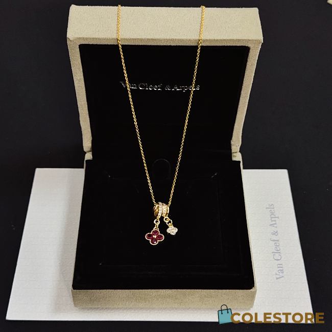 Colestore Van Cleef & Arpels Lucky Alhambra Double Motif Pendant In Yellow Gold With Ruby And Diamond - 1