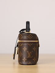 Colestore Louis Vuitton Vanity Chain Pouch Monogram Reverse Canvas 19x11.5x6.5cm - 5