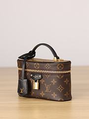 Colestore Louis Vuitton Vanity Chain Pouch Monogram Reverse Canvas 19x11.5x6.5cm - 4