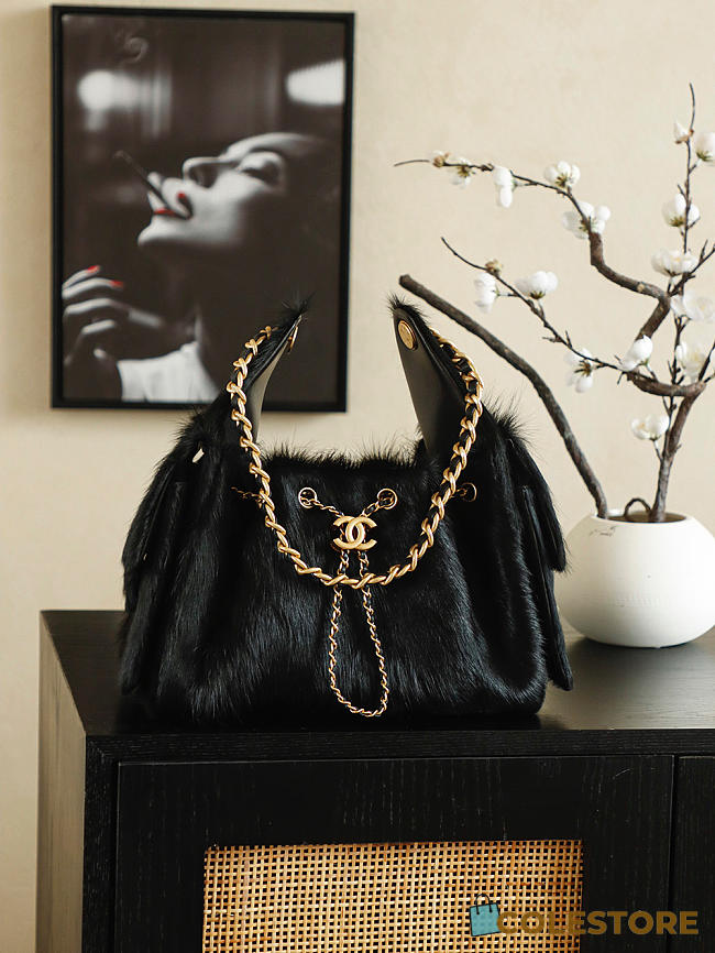 Colestore Chanel 25 Small Handbag Faux Fur Drawstring Shoulder Bag With CC Chain Black 30x26x14cm - 1