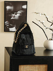 Colestore Chanel 25 Small Handbag Faux Fur Drawstring Shoulder Bag With CC Chain Black 30x26x14cm - 5