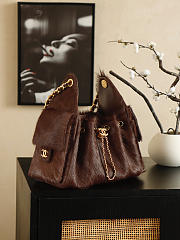 Colestore Chanel 25 Small Handbag Faux Fur Drawstring Shoulder Bag With CC Chain Brown 30x26x14cm - 6