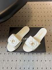 Colestore Chanel Mules Shiny Calfskin  White - 2