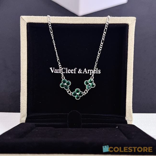 Colestore Van Cleef & Arpels Alhambra Three-Motif Necklace In Green Malachite - 1