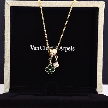 Colestore Van Cleef & Arpels Alhambra Pendant Necklace With Double Clover Charms Green Malachite