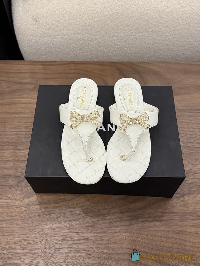 Colestore Chanel Quilted Lambskin Thong Sandals With Bow Detail  White & Gold - 1