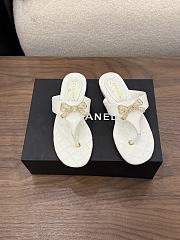 Colestore Chanel Quilted Lambskin Thong Sandals With Bow Detail  White & Gold - 2