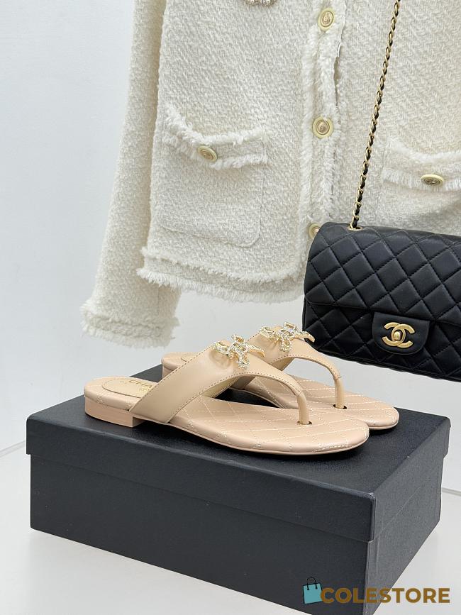 Colestore Chanel Quilted Lambskin Thong Sandals With Bow Detail  Beige & Gold - 1