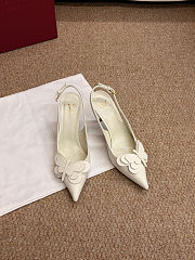 Colestore Valentino Garavani VLogo Slingback Pumps With Butterfly Appliqué Ivory - 6