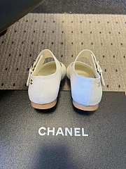 Colestore Chanel Mary Janes Grosgrain & Patent Calfskin White & Beige - 3