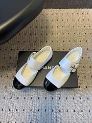 Colestore Chanel Mary Janes Grosgrain & Patent Calfskin White & Black - 4