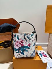 Colestore Louis Vuitton All In BB Monogram Dune 16 x 18 x 12 cm - 1