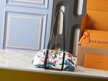 Colestore Louis Vuitton Squire East West Monogram Dune 29 x 14 x 8 cm