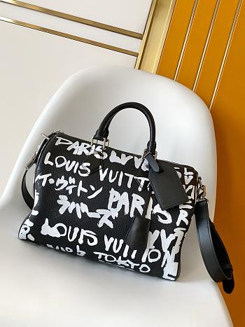 Colestore Louis Vuitton Speedy P9 Bandoulière 30 Scribble Black/White M26175 32 x 22.5 x 18 cm