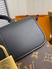 Colestore Louis Vuitton Locky BB Monogram Black 20x16x7.5cm - 4
