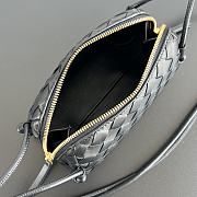 Colestore Bottega Veneta Intrecciato Concert Pouch in Black 18.5x11.5x8.5cm - 4
