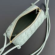 Colestore Bottega Veneta Intrecciato Concert Pouch in New Sauge 18.5x11.5x8.5cm - 2