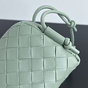Colestore Bottega Veneta Intrecciato Concert Pouch in New Sauge 18.5x11.5x8.5cm - 4