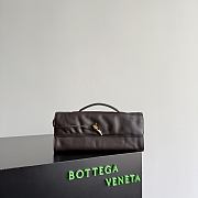 Colestore  Bottega Veneta Women's Andiamo Clutch in Fondant 31x13x3cm  - 1