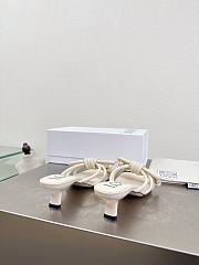 Colestore  Loewe Flamenco Knot sandal in lambskin Beige 5.5cm - 3
