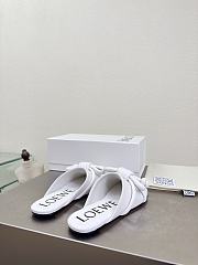 Colestore  Loewe Flamenco Knot mule in lambskin White - 2