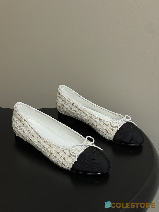 Colestore Chanel Ballerina Shoes Tweed White & Black - 1