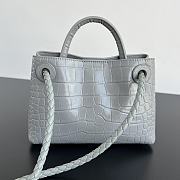	 Colestore Bottega Veneta Andiamo Mini Top Handle Bag In Crocodile-Embossed Leather Gray 22x9x15.5cm - 2