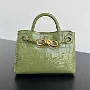 	 Colestore Bottega Veneta Andiamo Mini Top Handle Bag In Crocodile-Embossed Leather Green 22x9x15.5cm - 1